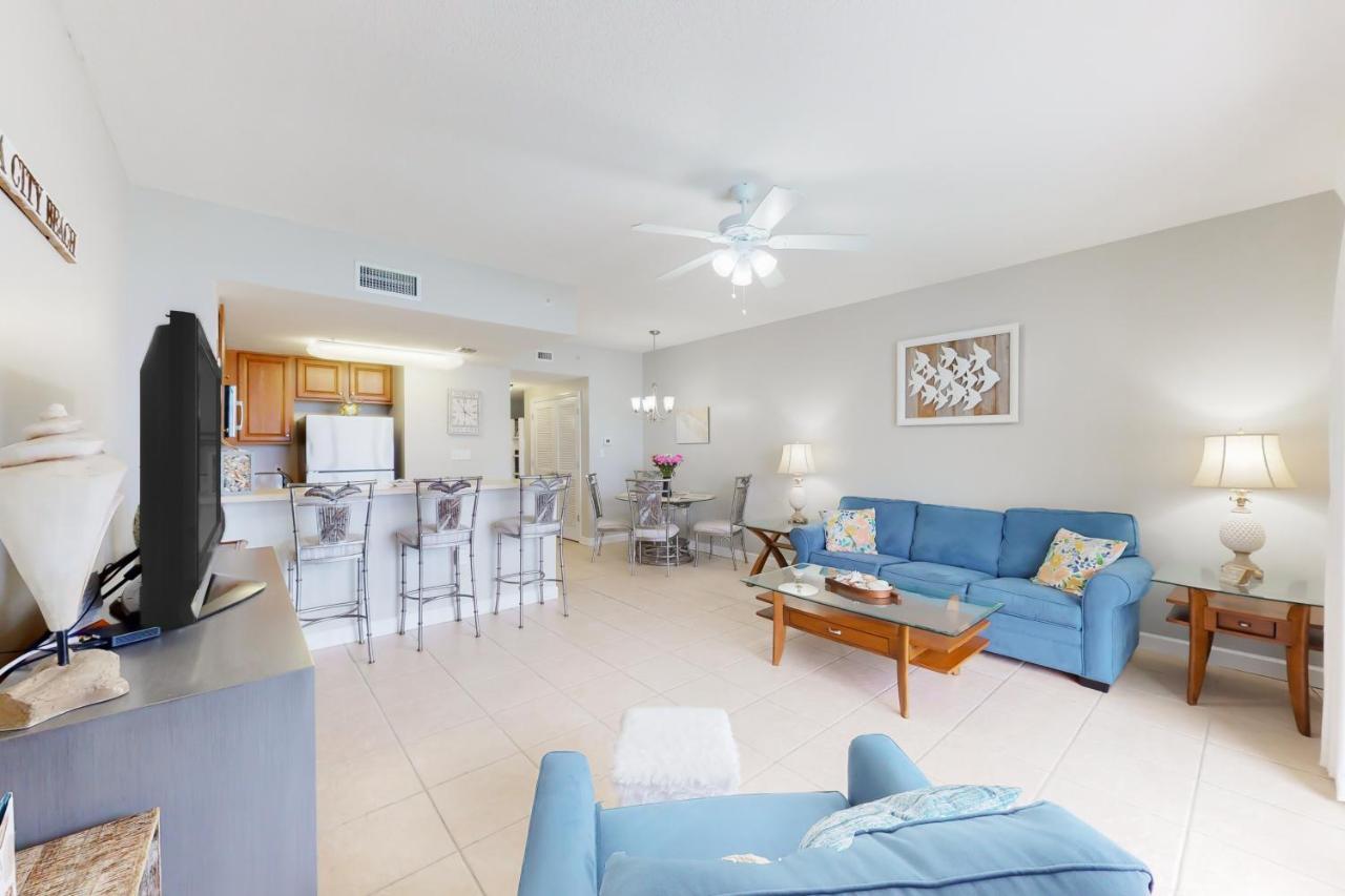 Apartment Seychelles Unit 1703 *